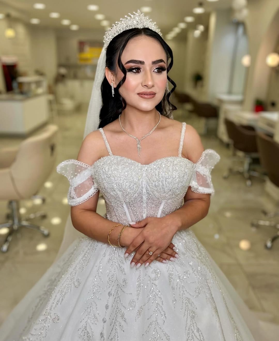 Post 3 by Hanifeönalann on Instagram (carousel)
