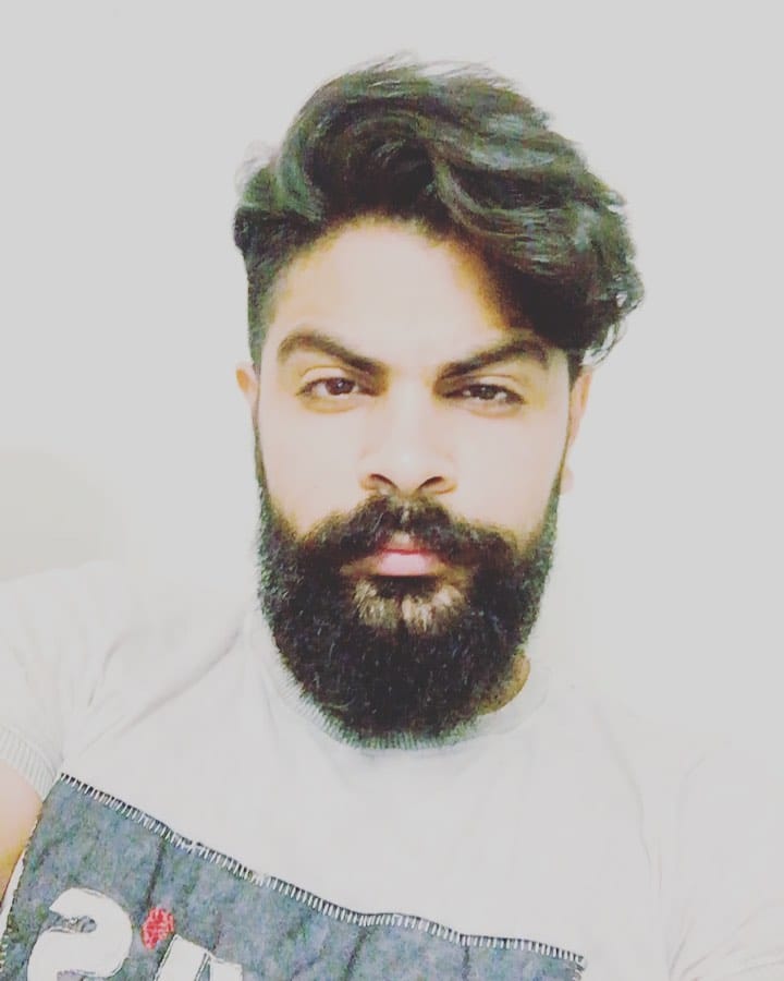Post 7 by اِحْسْآن نٰآمْْيْ on Instagram (video)