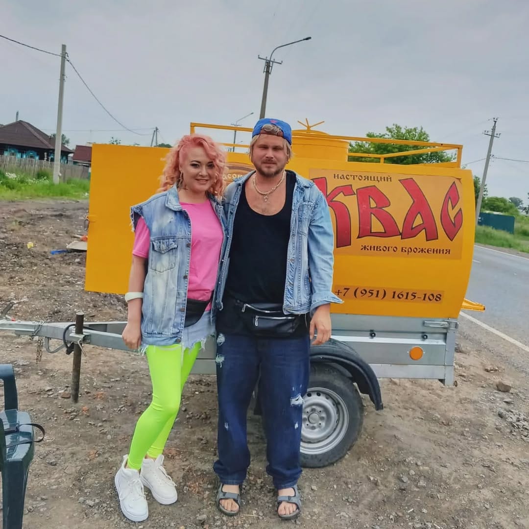 Post 2 by NIKITA HAIRdresseR on Instagram (image)