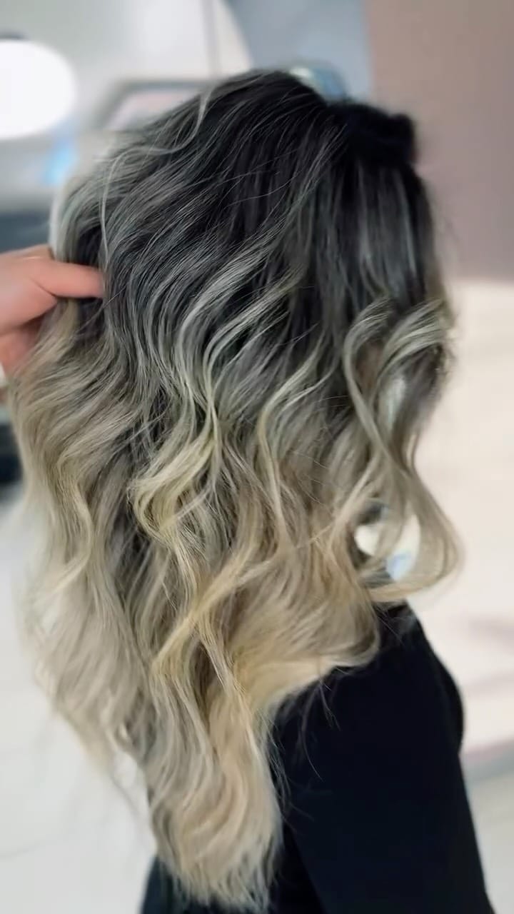 Post 6 by Arzu Acar • Kuaför on Instagram (video)