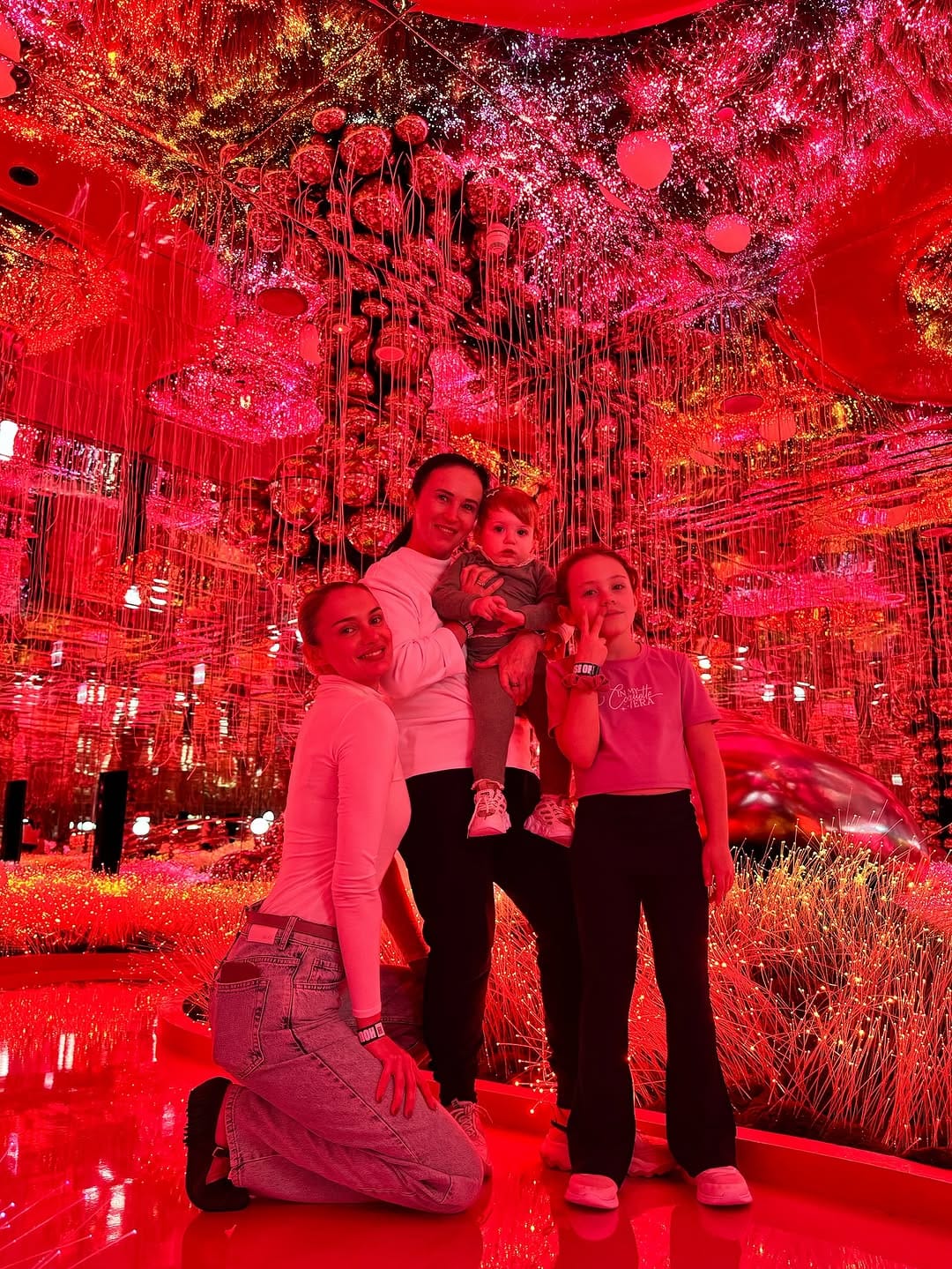 Post 3 by Nicoleta Dan on Instagram (carousel)