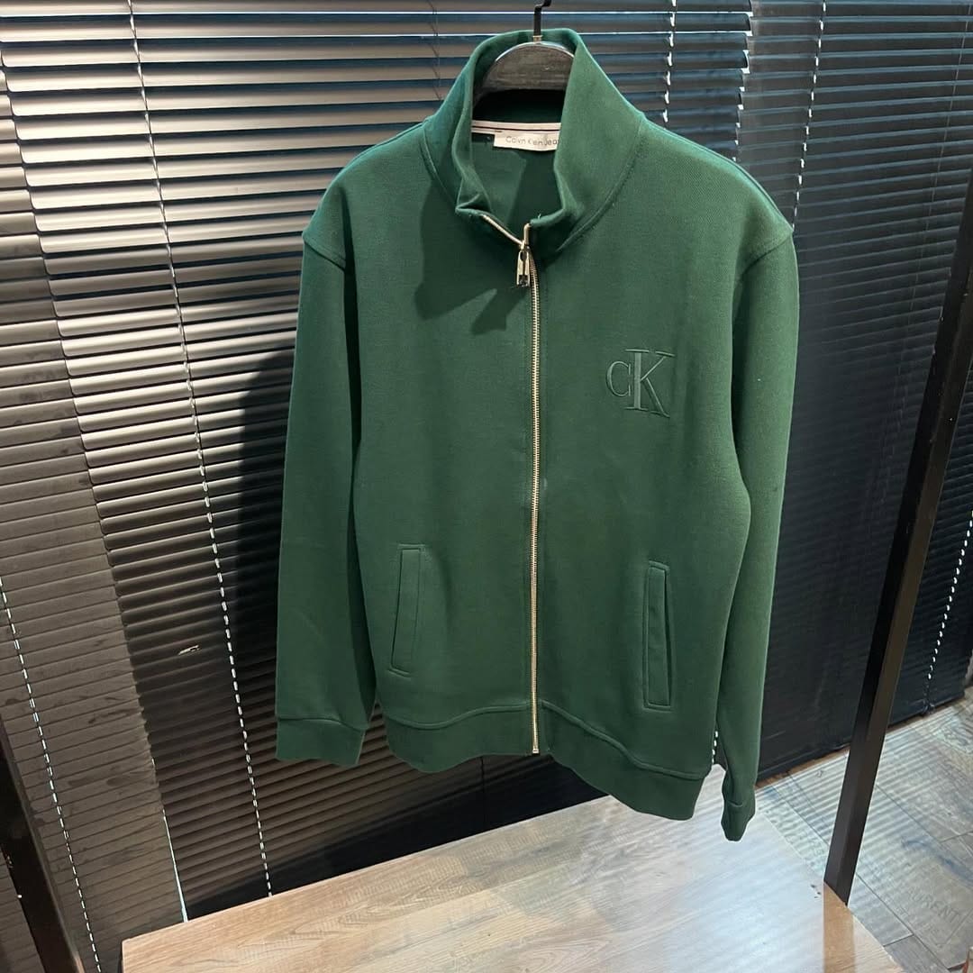 Post 2 by Cshopmens on Instagram (image)