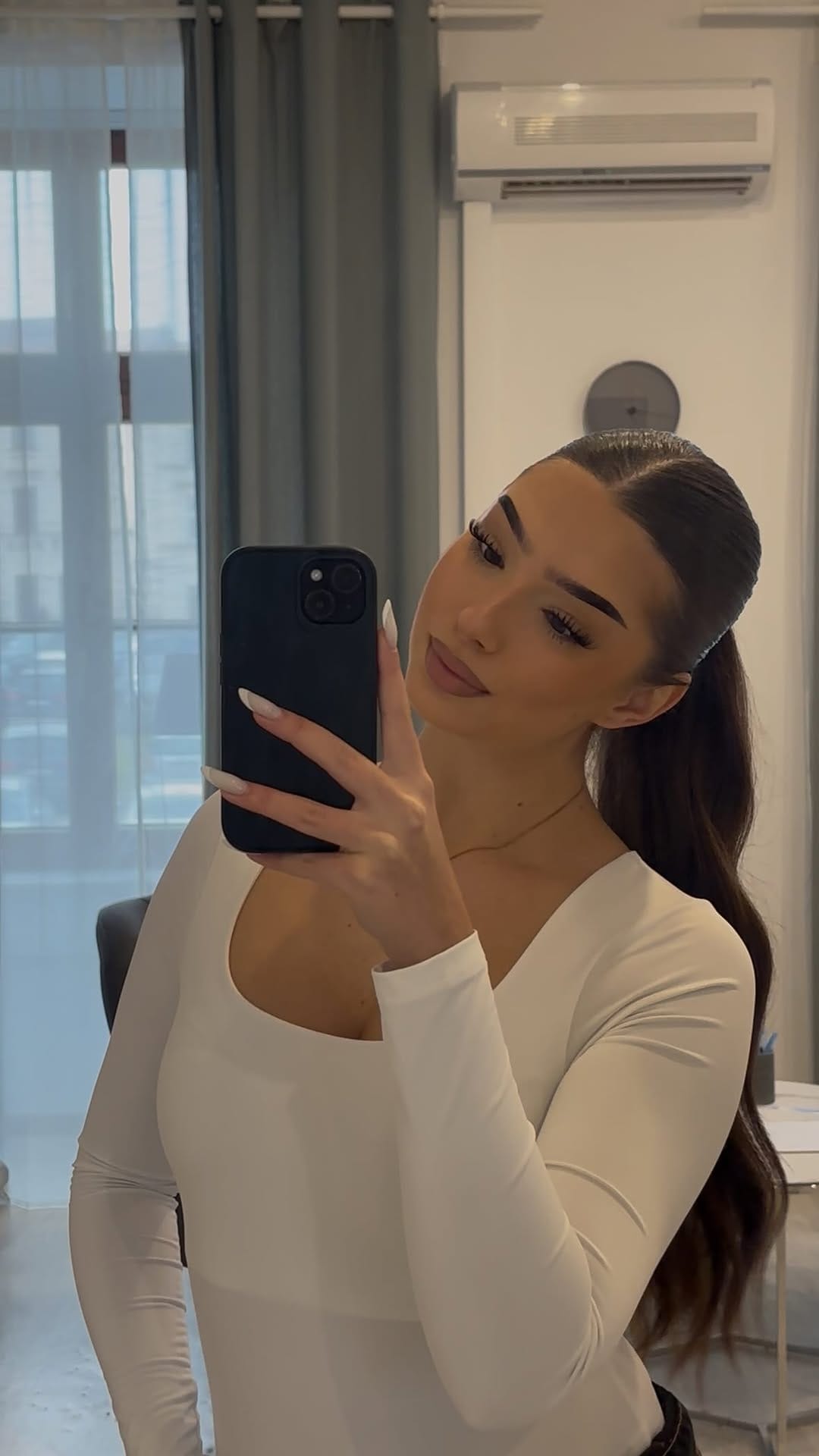 Post 3 by 𝐄𝐦𝐢𝐥𝐢𝐚 𝐖𝐞𝐠𝐫𝐳𝐲𝐧𝐞𝐤 on Instagram (video)