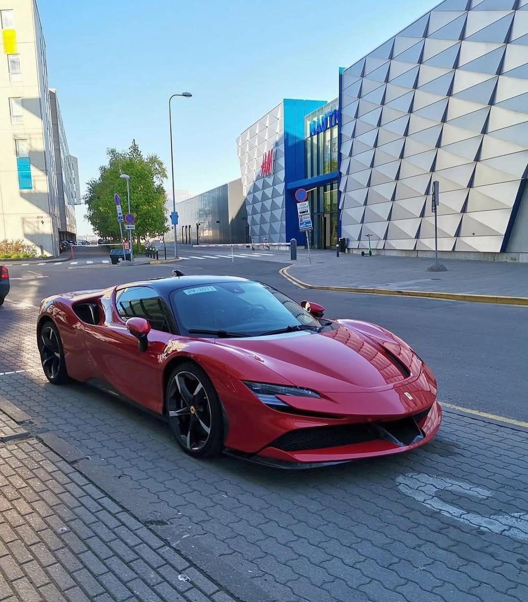 Post 6 by Estonian Cars 🇪🇪 on Instagram (carousel)