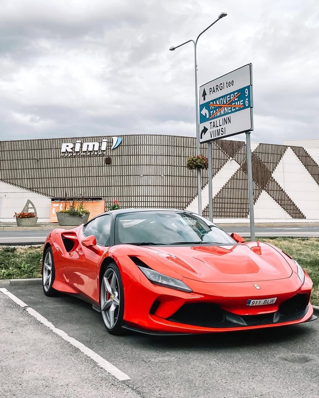 Post 3 by Estonian Cars 🇪🇪 on Instagram (image)