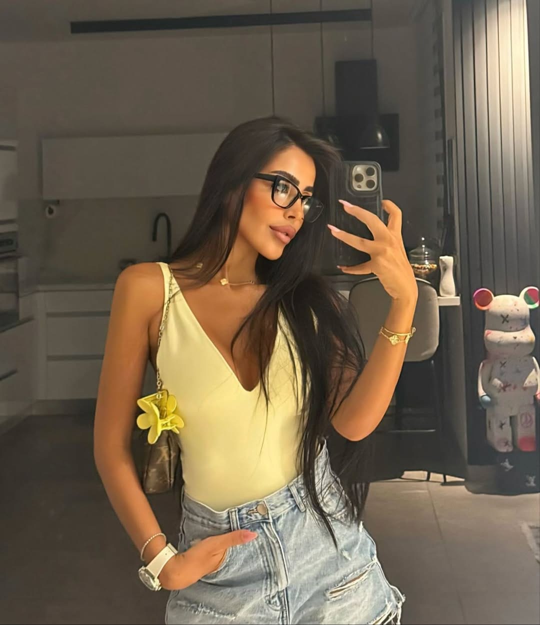Post 8 by ZILPA קורסים | מיקרובליידינג בגבות | הלחמת ריסים | שפתיים on Instagram (image)