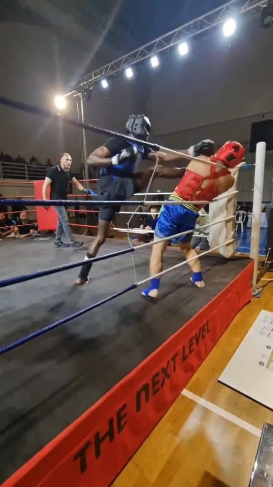 Post 7 by Haris Boas on Instagram (video)