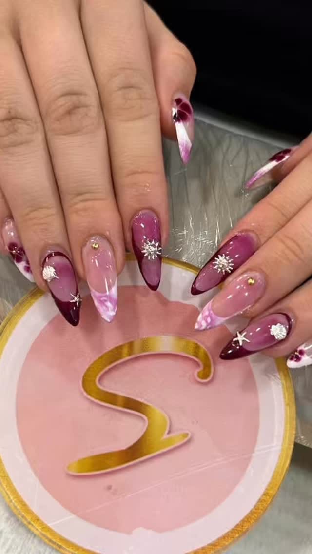 Post 5 by Sweet Doll on Instagram (video)