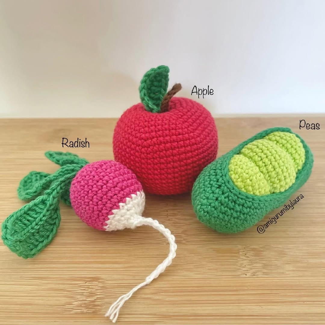 Post 1 by Amigurumi By Laura ✨ on Instagram (image)