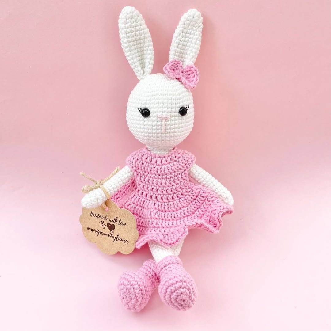 Post 8 by Amigurumi By Laura ✨ on Instagram (image)