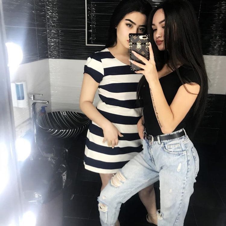 Post 10 by 𝓒𝓪𝓶𝓲𝓵𝓪 ☘️ on Instagram (image)