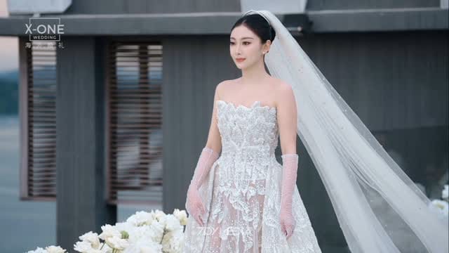 Post 2 by Cici Lu on Instagram (video)