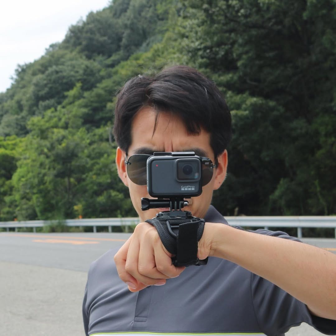 Post 4 by Tony JDJ on Instagram (image)