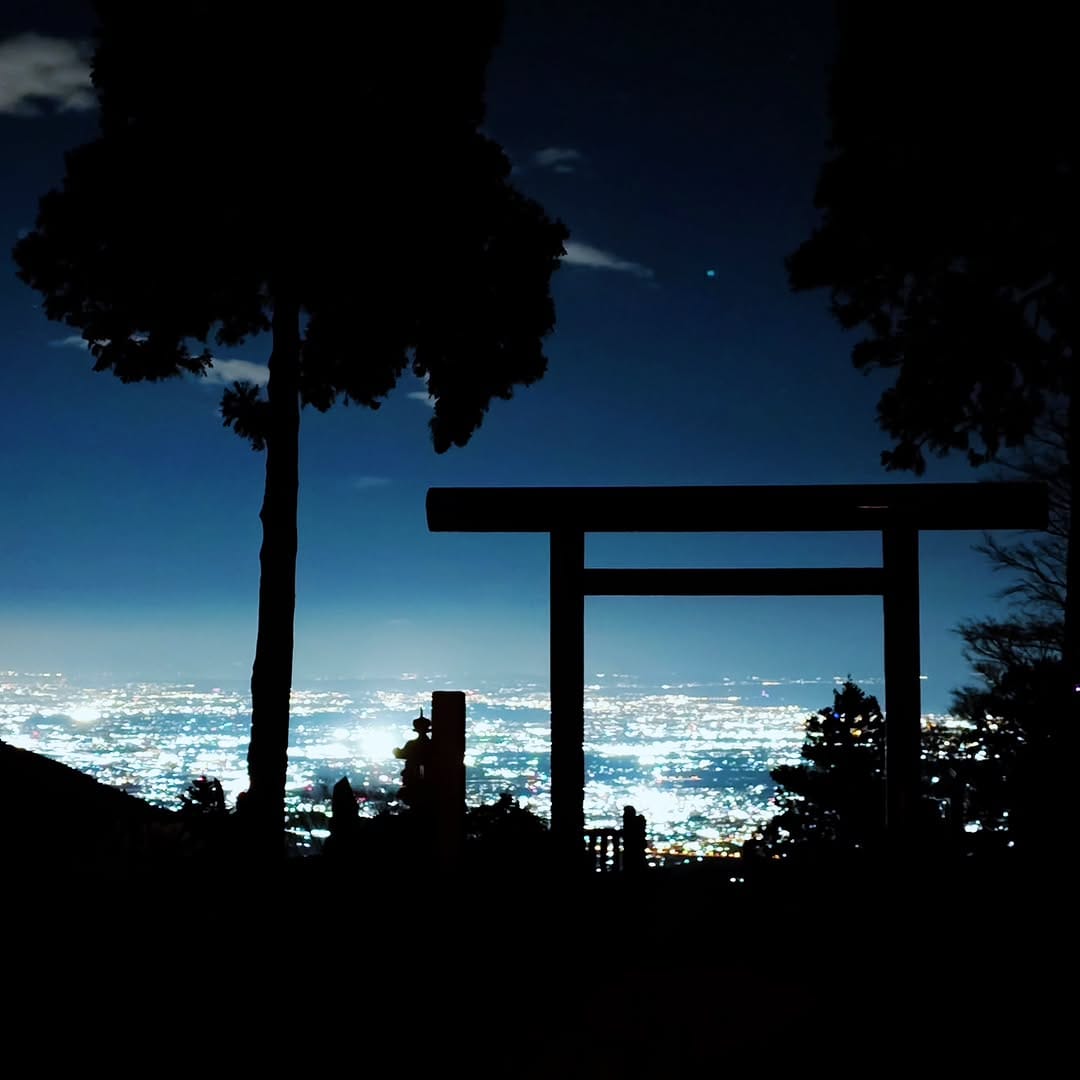 Post 9 by 大山阿夫利神社（公式） on Instagram (image)