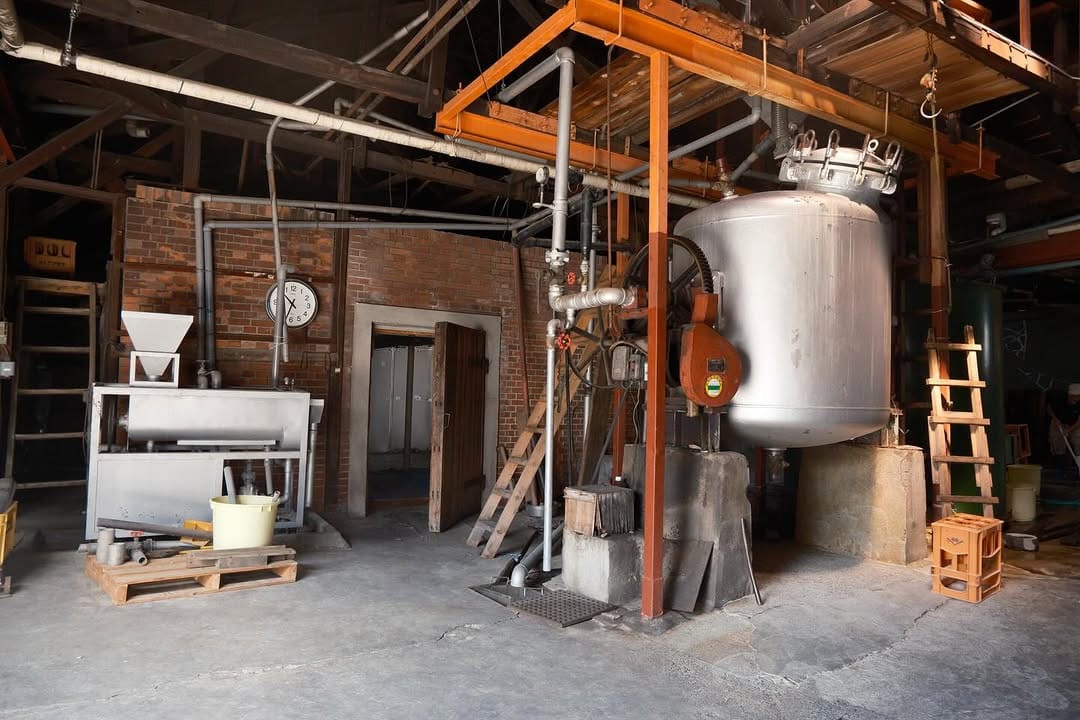 Post 1 by gomishoyu on Instagram (carousel)