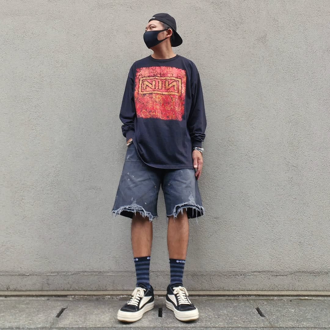 Post 10 by taku on Instagram (carousel)