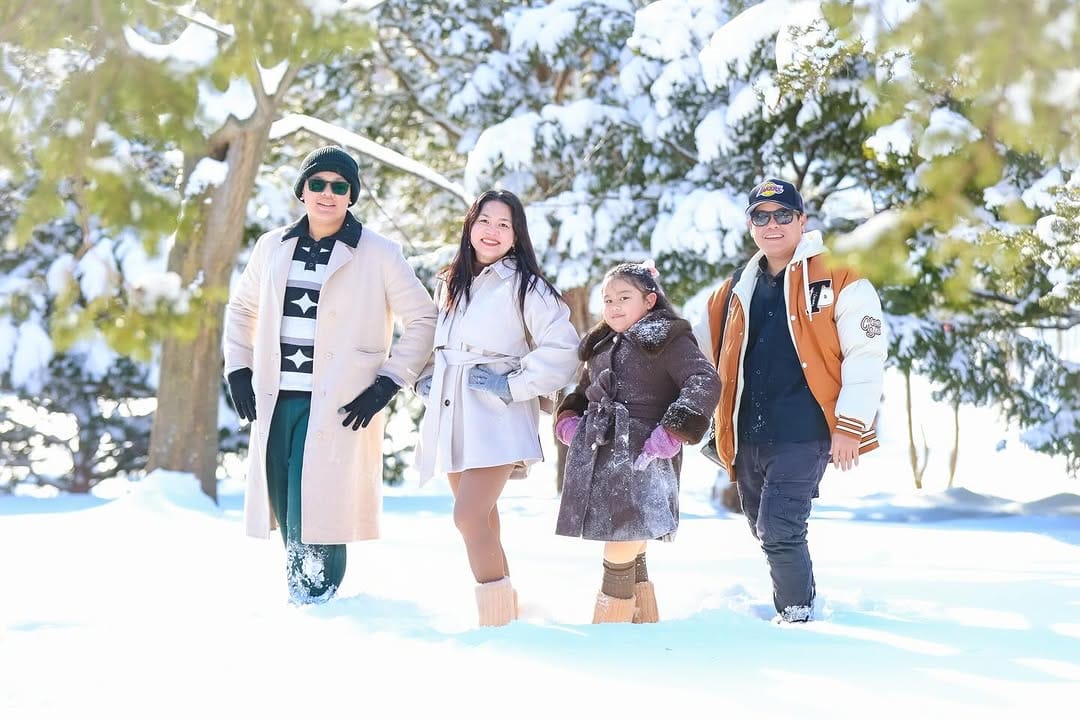 Post 7 by Jun Nozawa on Instagram (carousel)