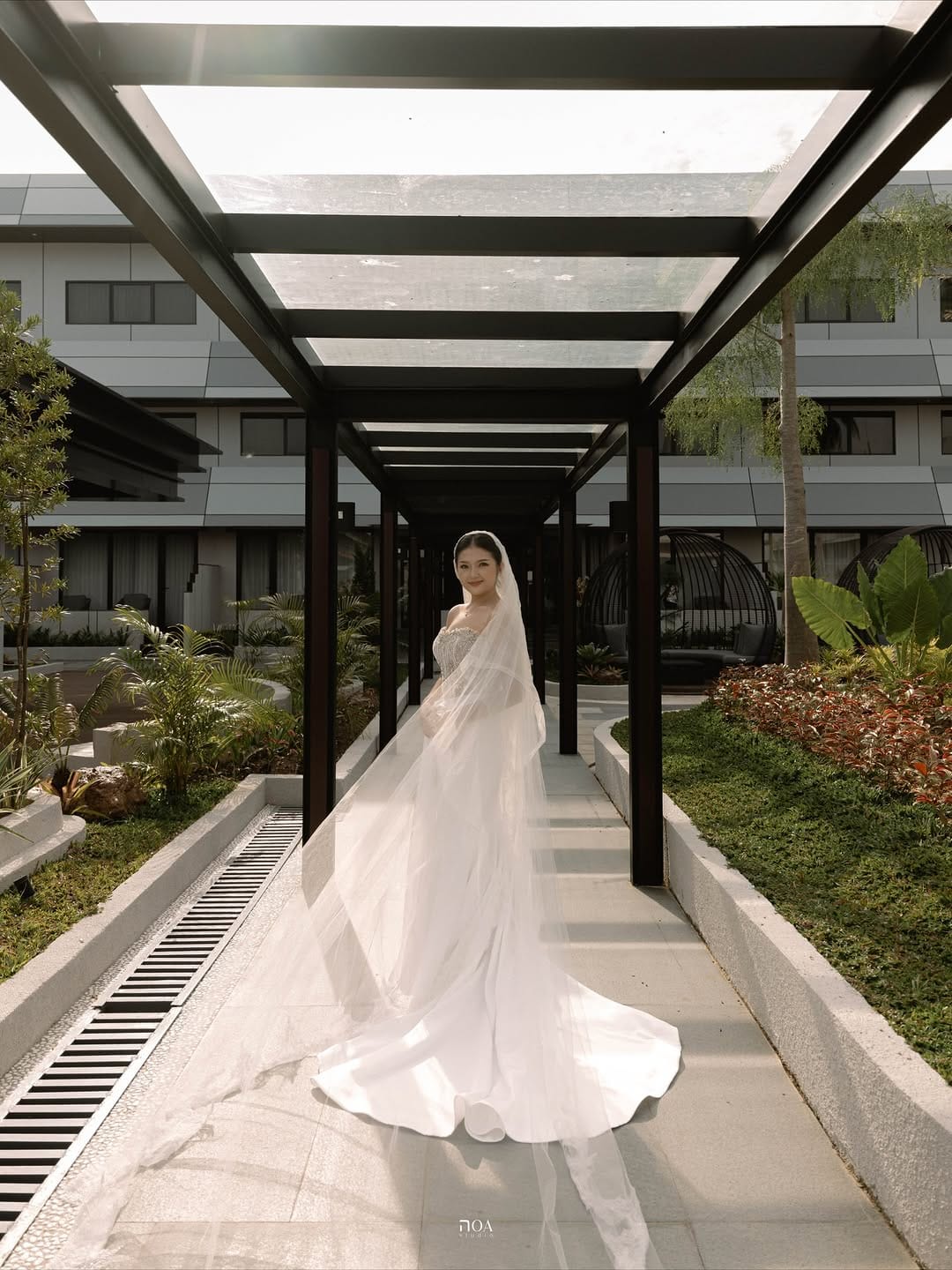 Post 4 by Evander Kurniawan on Instagram (carousel)