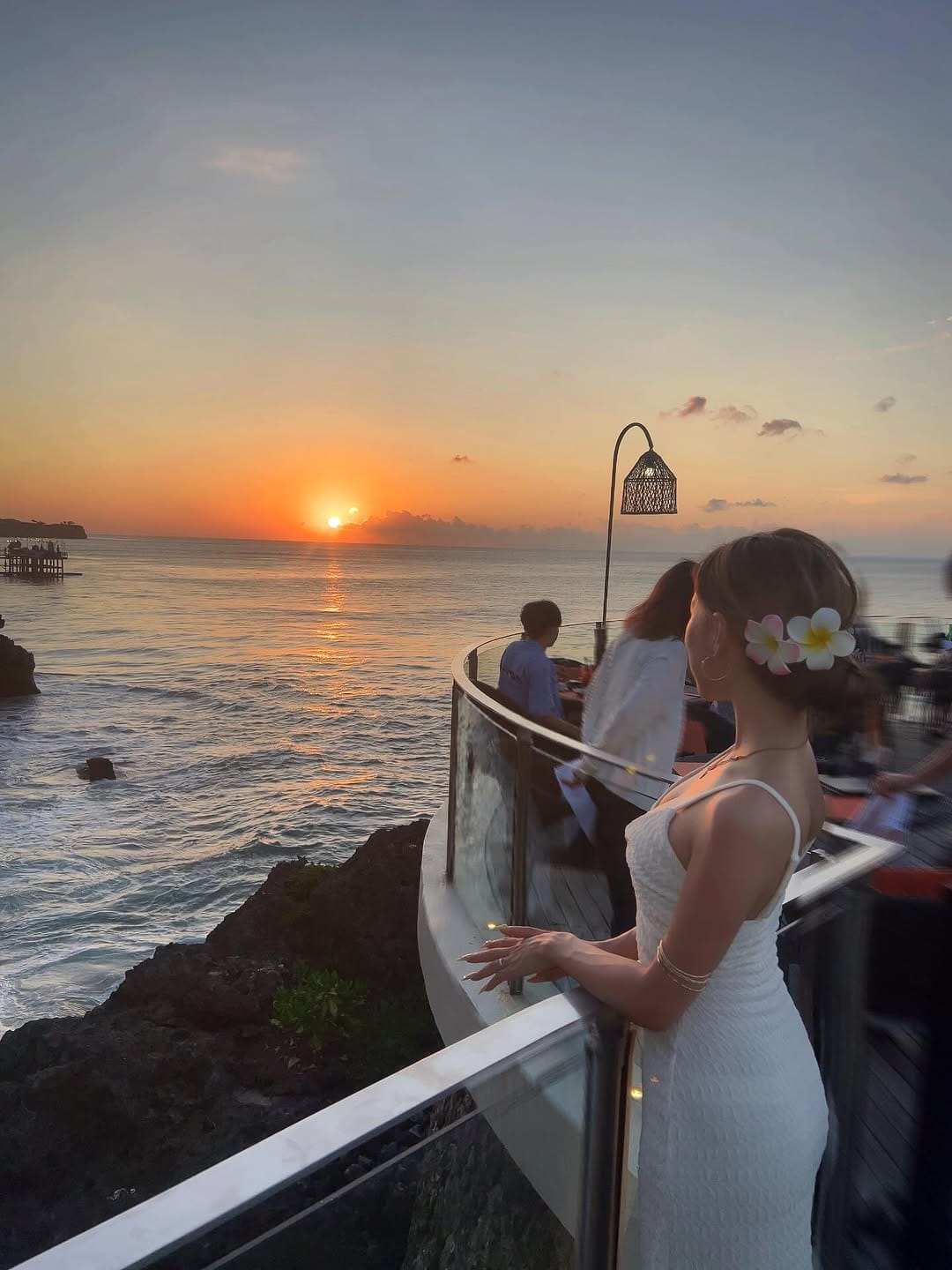 Post 3 by 𝐀𝐘𝐀𝐌𝐢.❤︎綺麗め系 | GAL |大人系 | 𝐅𝐚𝐬𝐡𝐢𝐨𝐧 on Instagram (image)
