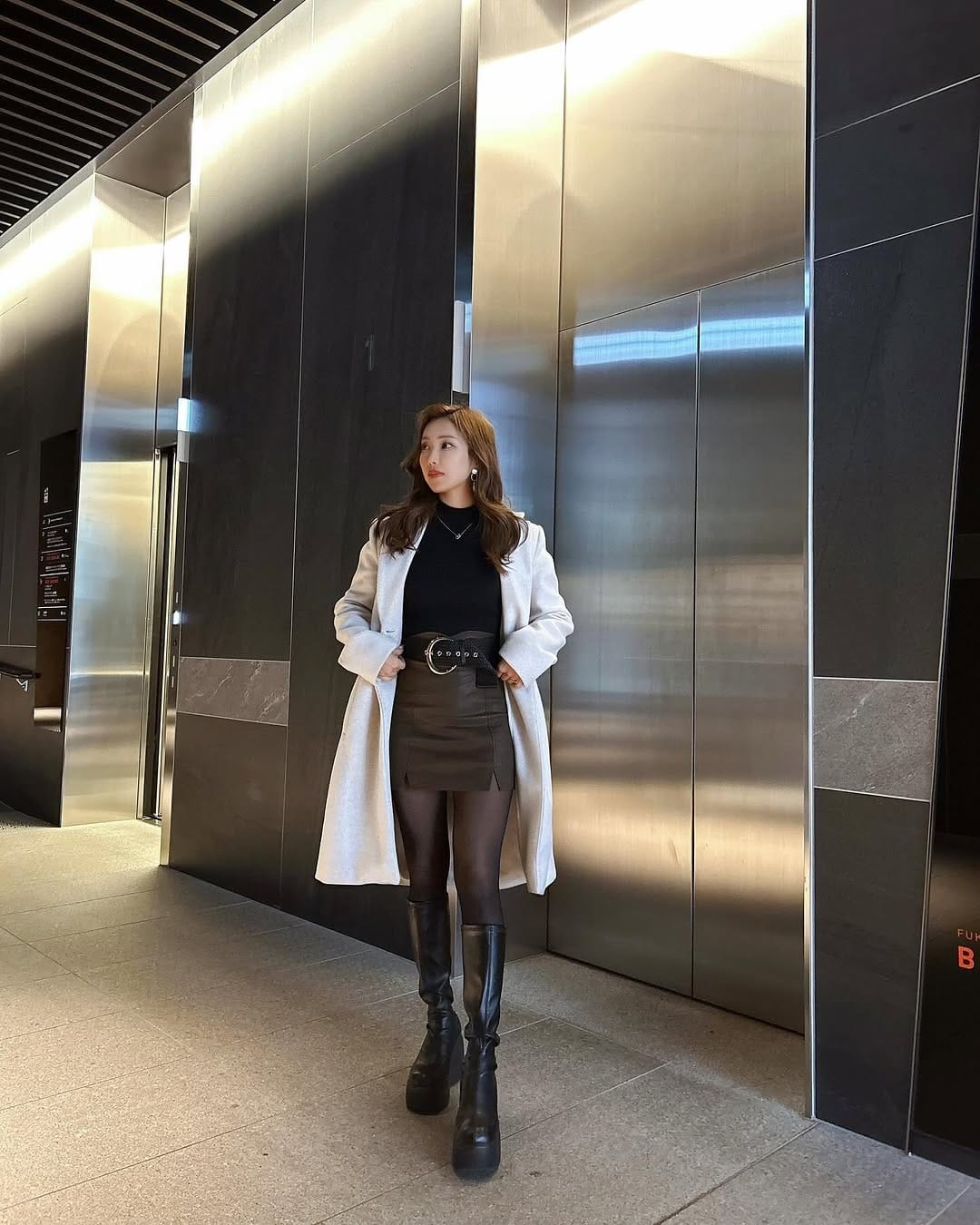 Post 9 by 𝐀𝐘𝐀𝐌𝐢.❤︎綺麗め系 | GAL |大人系 | 𝐅𝐚𝐬𝐡𝐢𝐨𝐧 on Instagram (carousel)