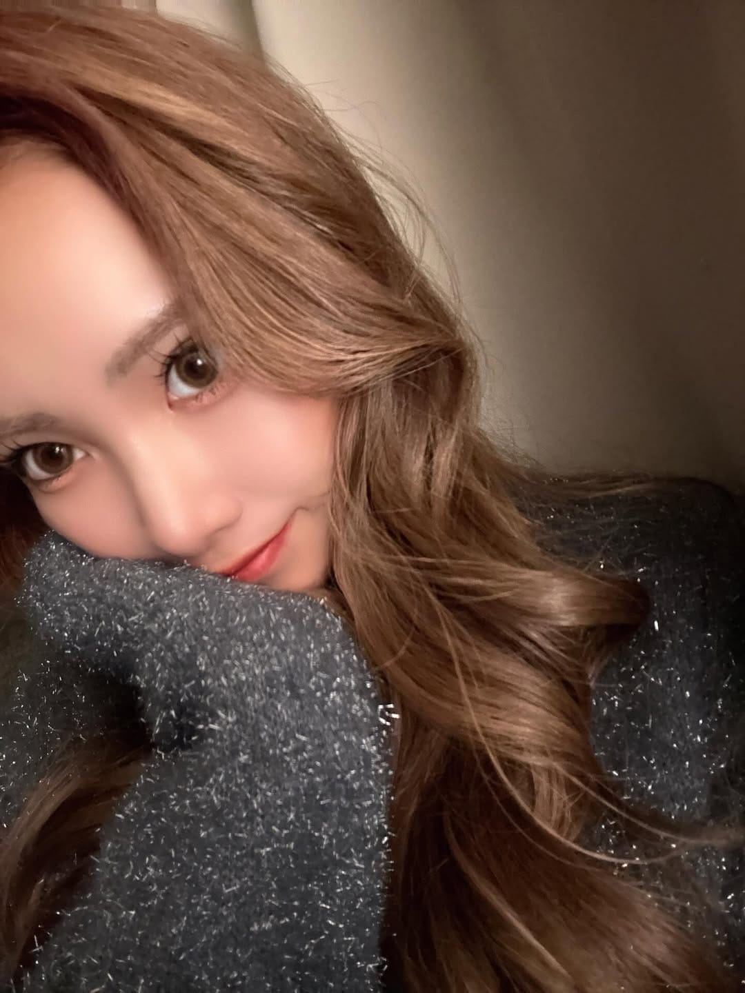 Post 4 by 𝐀𝐘𝐀𝐌𝐢.❤︎綺麗め系 | GAL |大人系 | 𝐅𝐚𝐬𝐡𝐢𝐨𝐧 on Instagram (carousel)