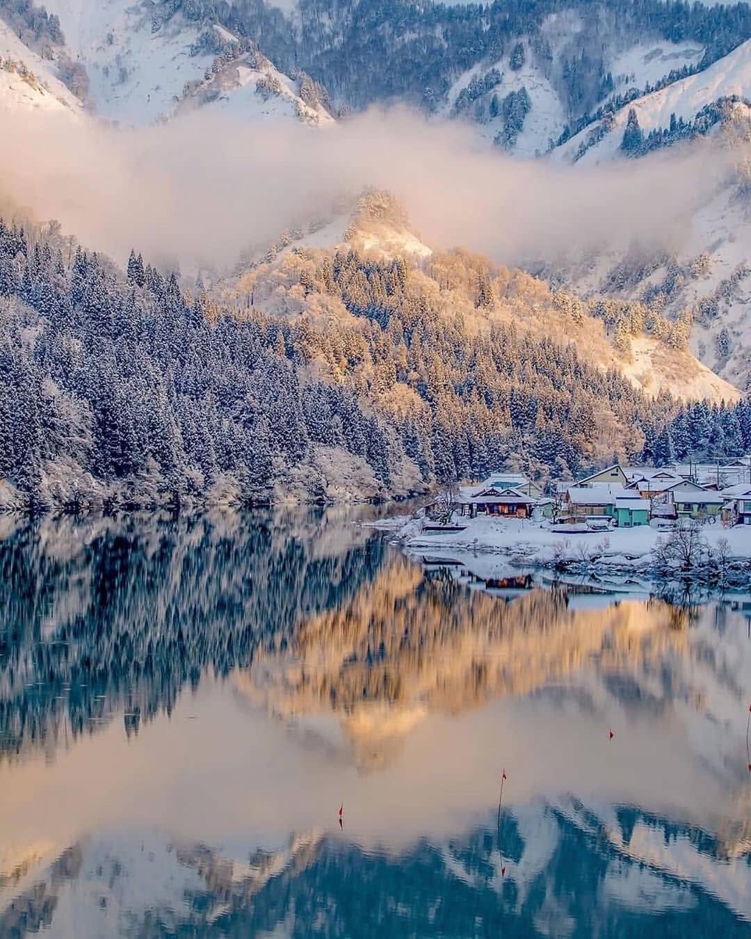 Post 4 by JAPAN BACKCOUNTRY. on Instagram (image)