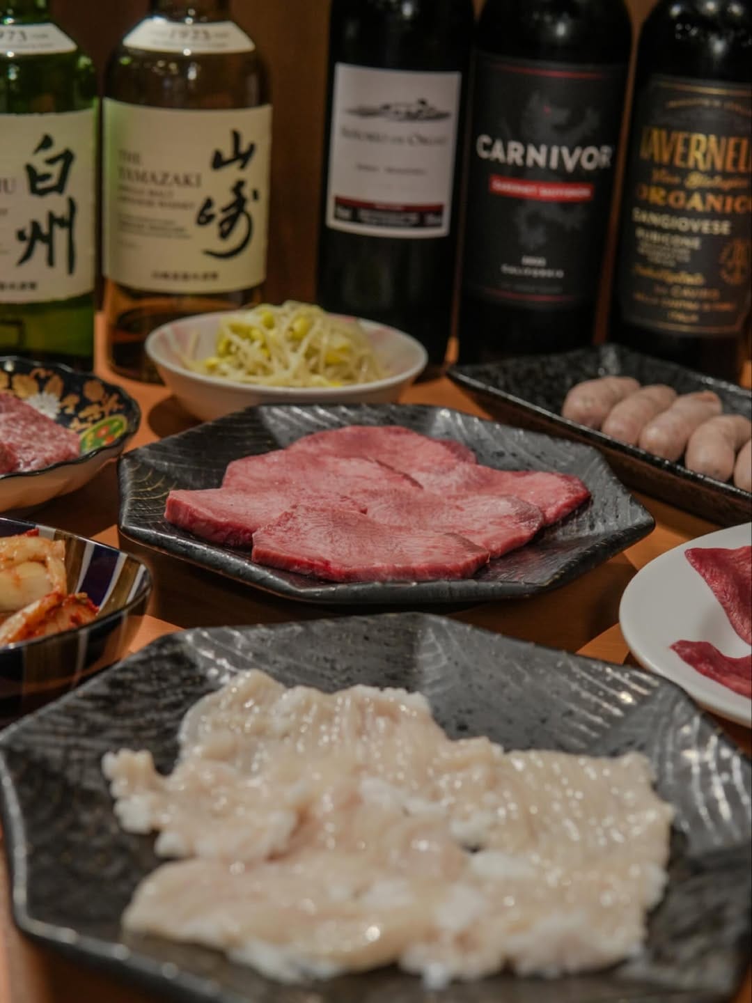 Post 3 by 焼肉　但馬丸善　大阪本店 on Instagram (image)