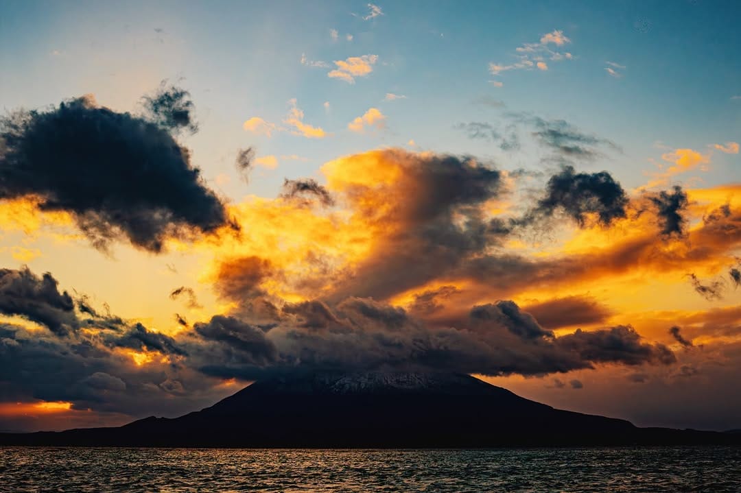 Post 3 by Hiziri photography on Instagram (image)