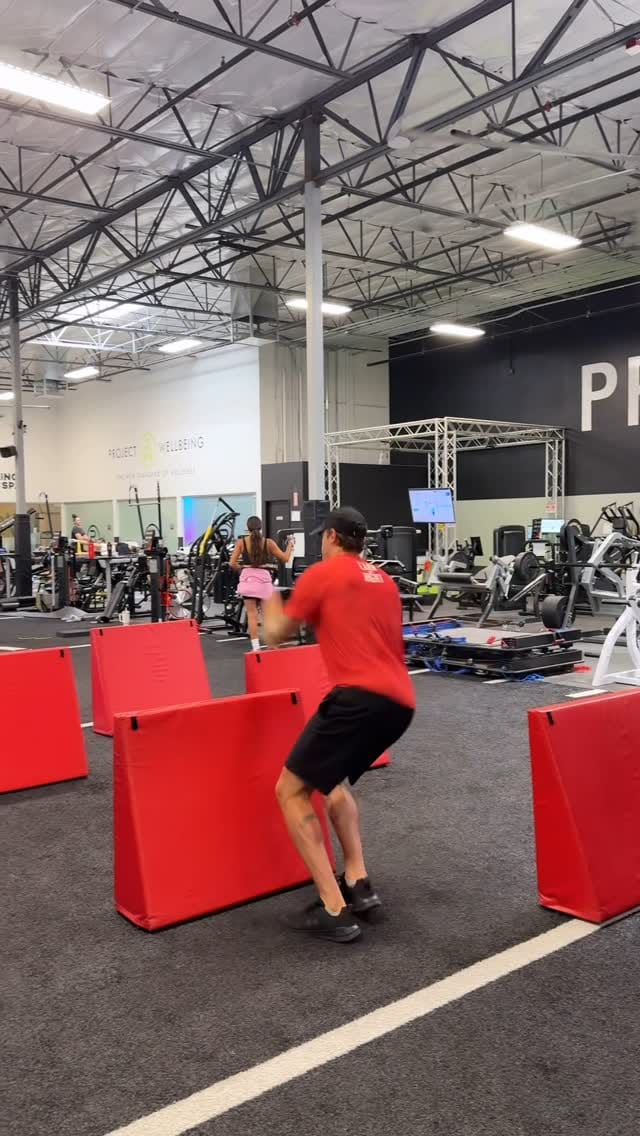 Post 6 by Jesse Blacker on Instagram (video)