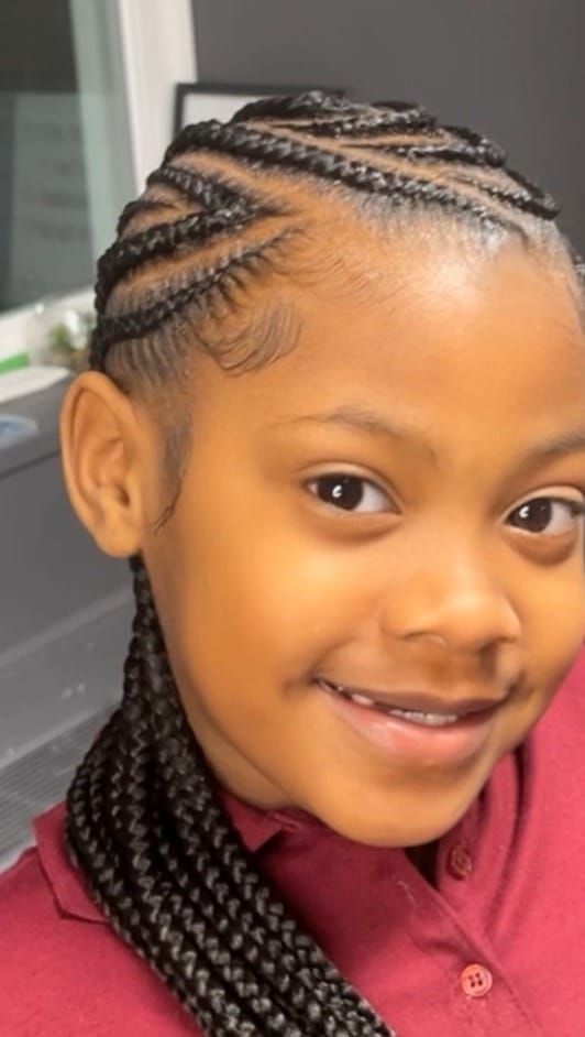 Post 6 by Essence Charnelle on Instagram (video)