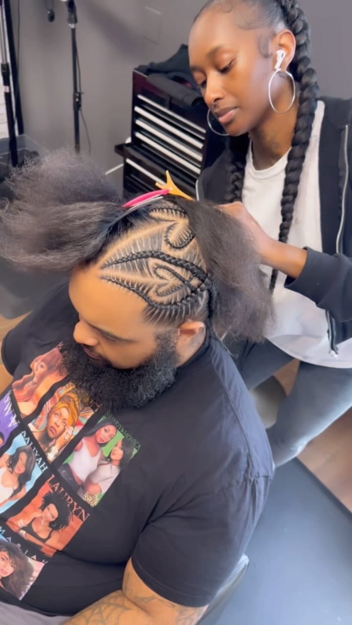 Post 4 by Essence Charnelle on Instagram (video)