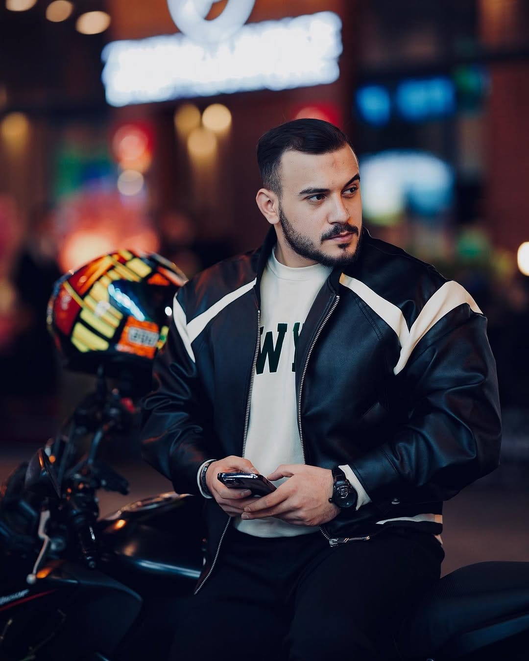 Post 10 by 𝐉𝐨𝐮𝐝 𝐤𝐢𝐛𝐛𝐢 | جود كبي on Instagram (carousel)