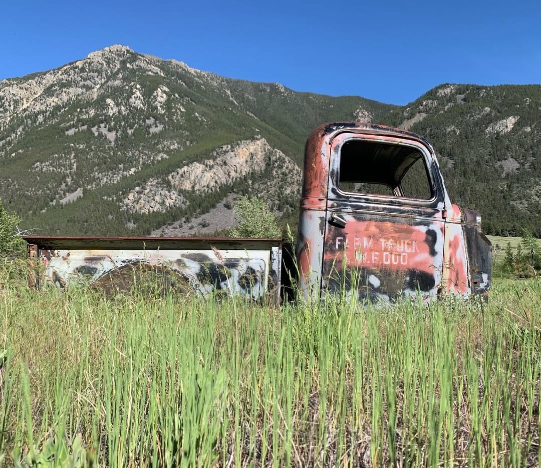 Post 5 by Behind The Barn Finds on Instagram (image)
