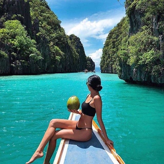 Post 6 by @travelthingscanada on Instagram (image)