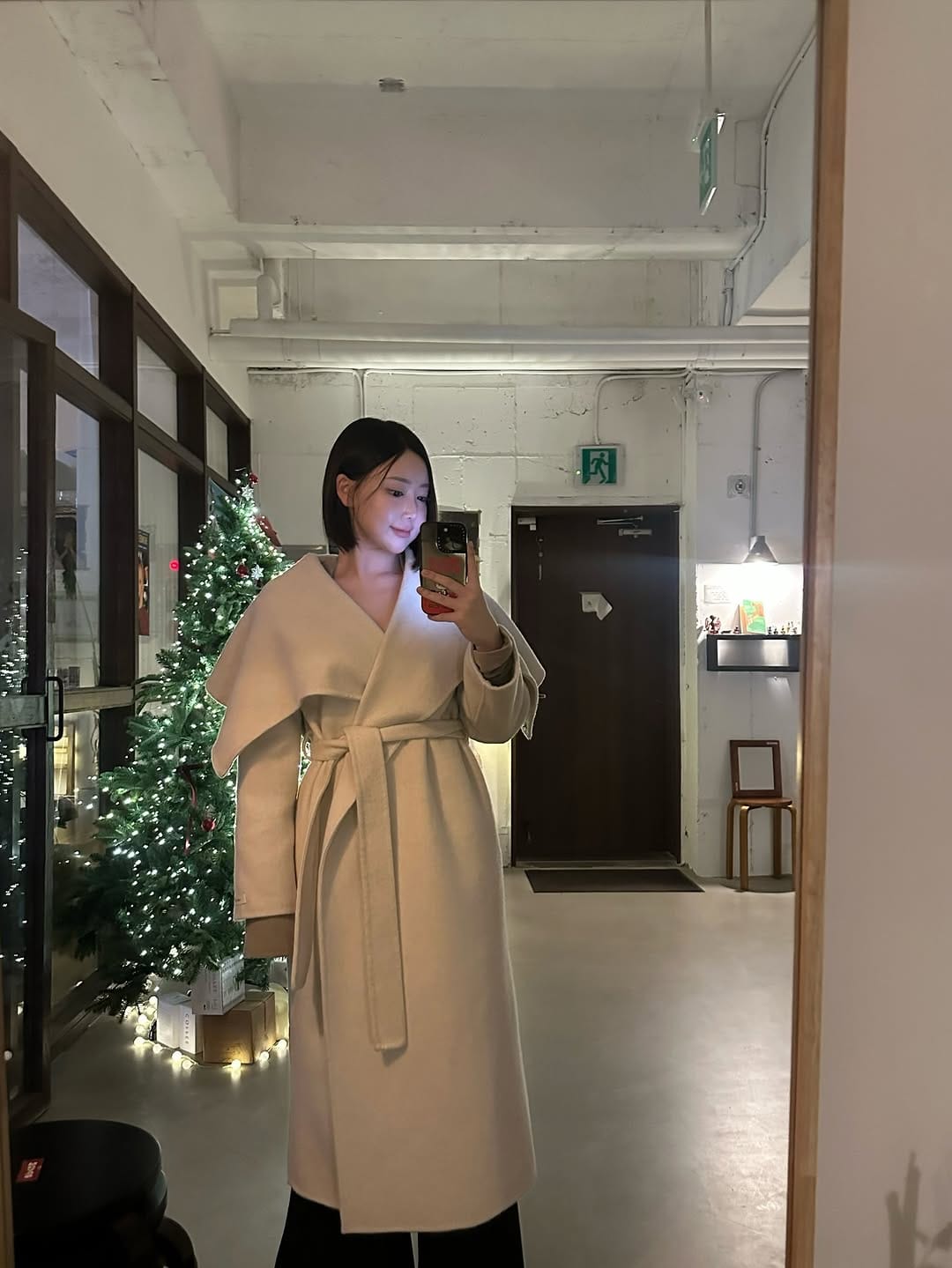 Post 4 by 광주눈썹문신 광주반영구 광주반영구수강 얼굴꽃피우다 김하나 on Instagram (carousel)