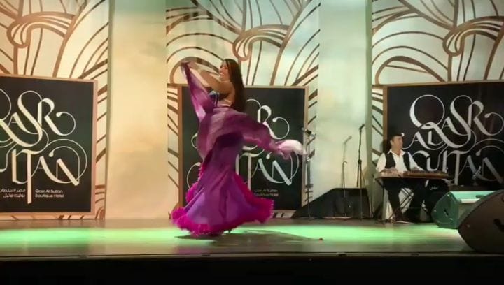 Post 9 by Anisah Bellydancer 🇧🇷 🇦🇪 🇨🇦 on Instagram (video)