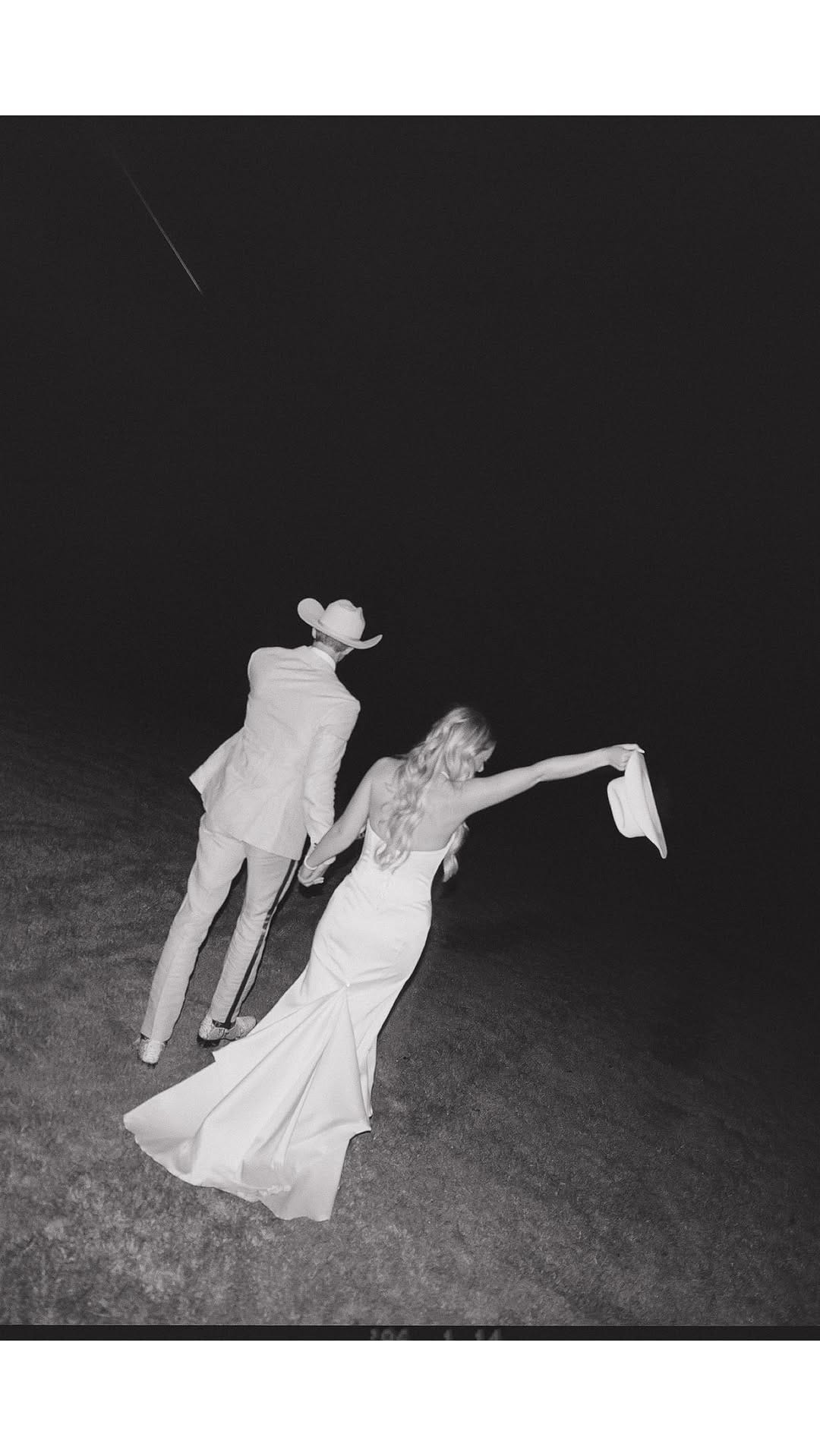 Post 6 by Lexi Truesdale | Wedding Photographer on Instagram (video)