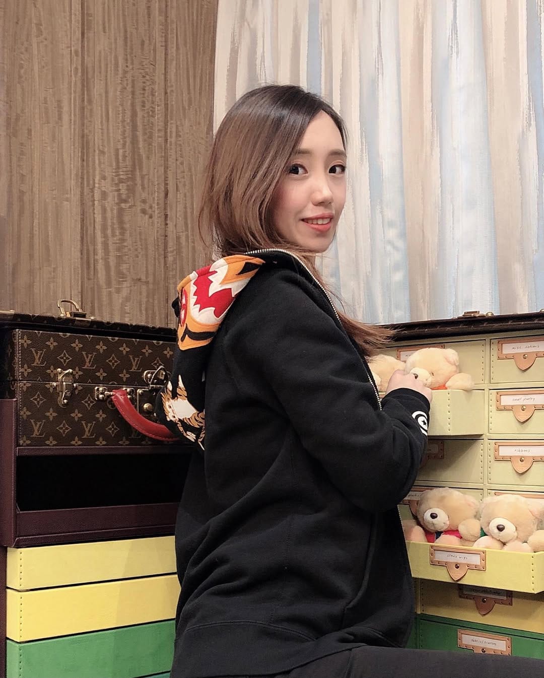 Post 3 by TiFF on Instagram (carousel)