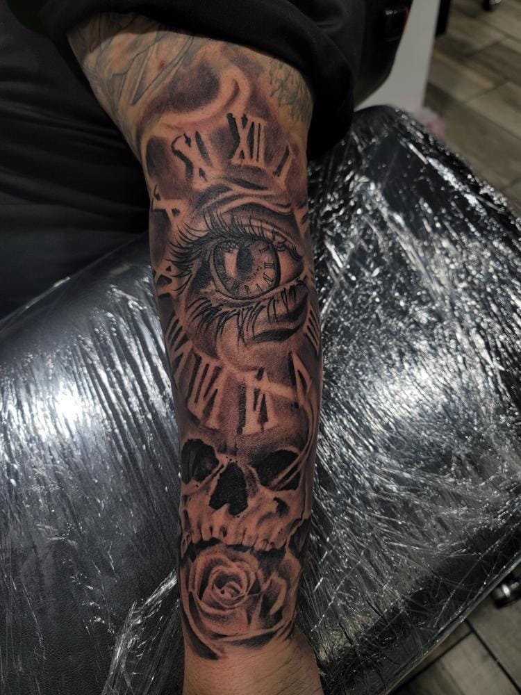 Post 6 by Firme Copias Empire Tattoo Studio on Instagram (carousel)