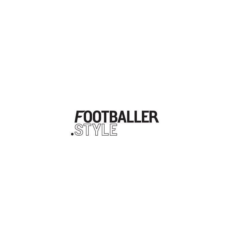 Post 6 by FOOTBALLER.STYLE on Instagram (image)