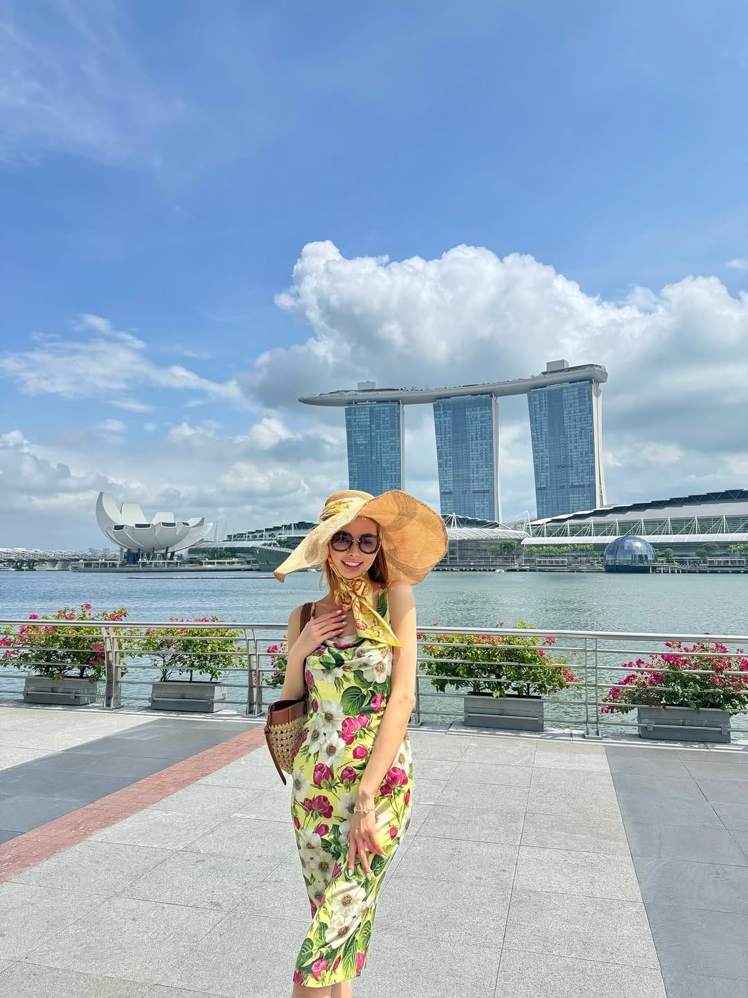 Post 1 by Larabia🌺🌙🤲🏻 on Instagram (carousel)