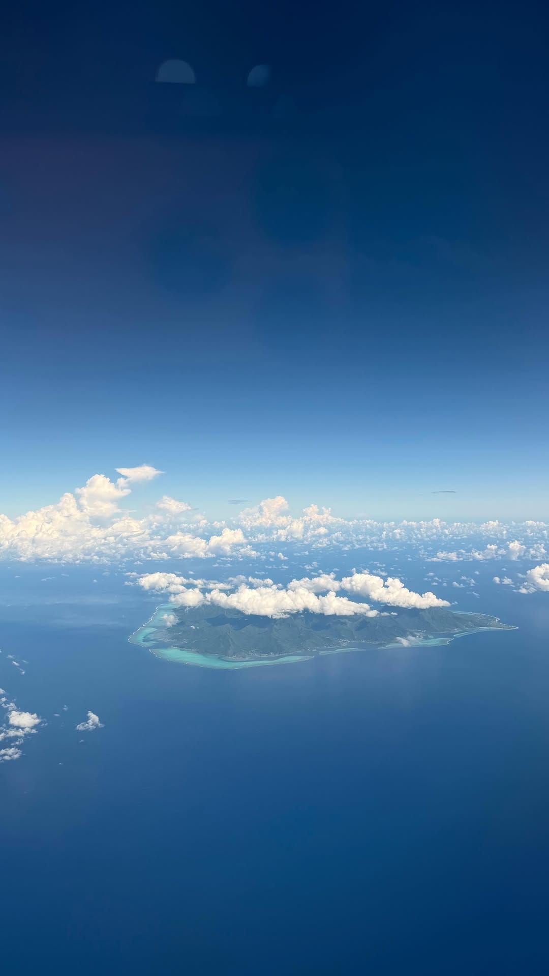Post 1 by Dida - Travel - Photographer 🏡 Tahiti on Instagram (video)