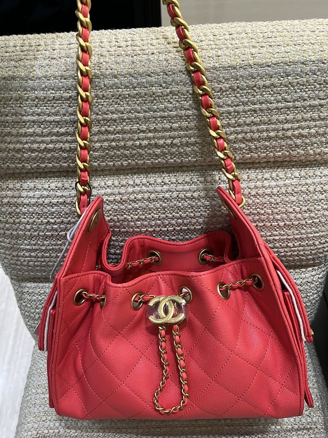 Post 2 by Personal Shopper on Instagram (carousel)