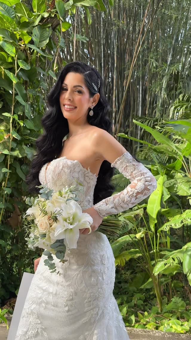 Post 1 by 𝐸𝑠𝑝𝑒𝑐𝑖𝑎𝑙𝑖𝑠𝑡𝑎 𝑒𝑚 𝑁𝑜𝑖𝑣𝑎𝑠 👰🏽👰🏻 on Instagram (video)