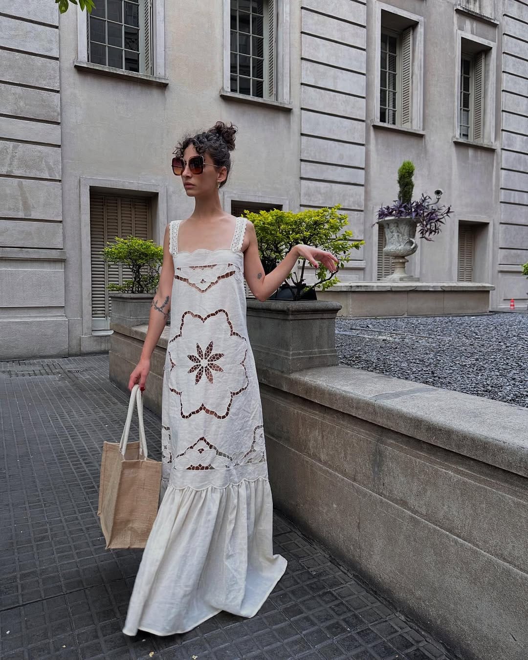 Post 9 by ROMI ZELENER on Instagram (carousel)