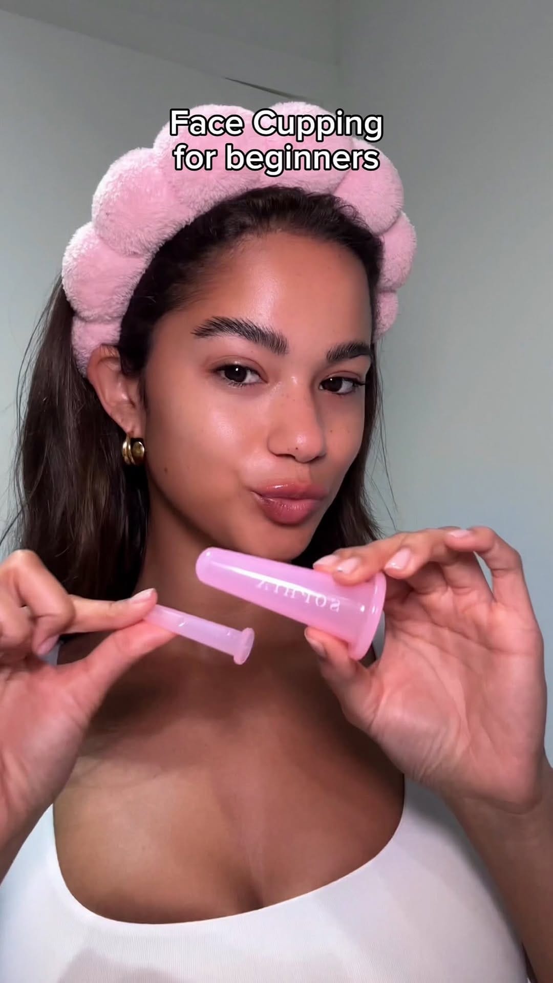 Post 2 by S O P H I A on Instagram (video)