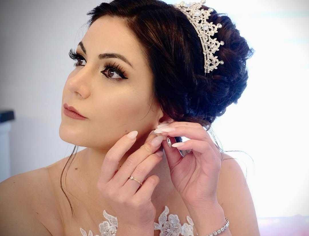 Post 7 by Beauty by Elly , Elnaz Wessling on Instagram (carousel)