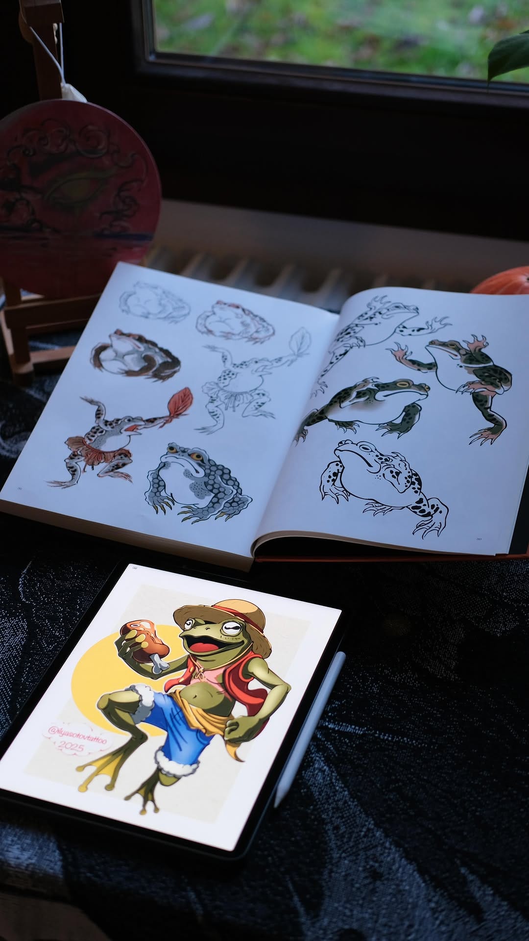 Post 7 by Ilia Sotov • tattoo artist • Cologne on Instagram (video)