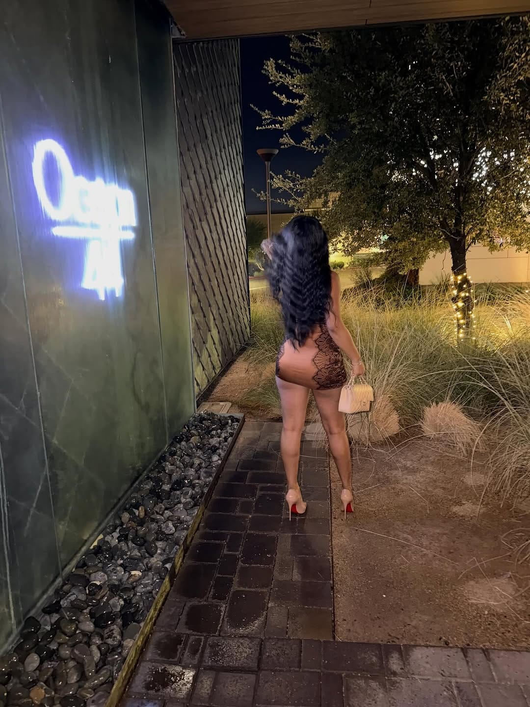 Post 8 by ForeverMySister-LLL🦋💔 1908💕🐸 on Instagram (carousel)