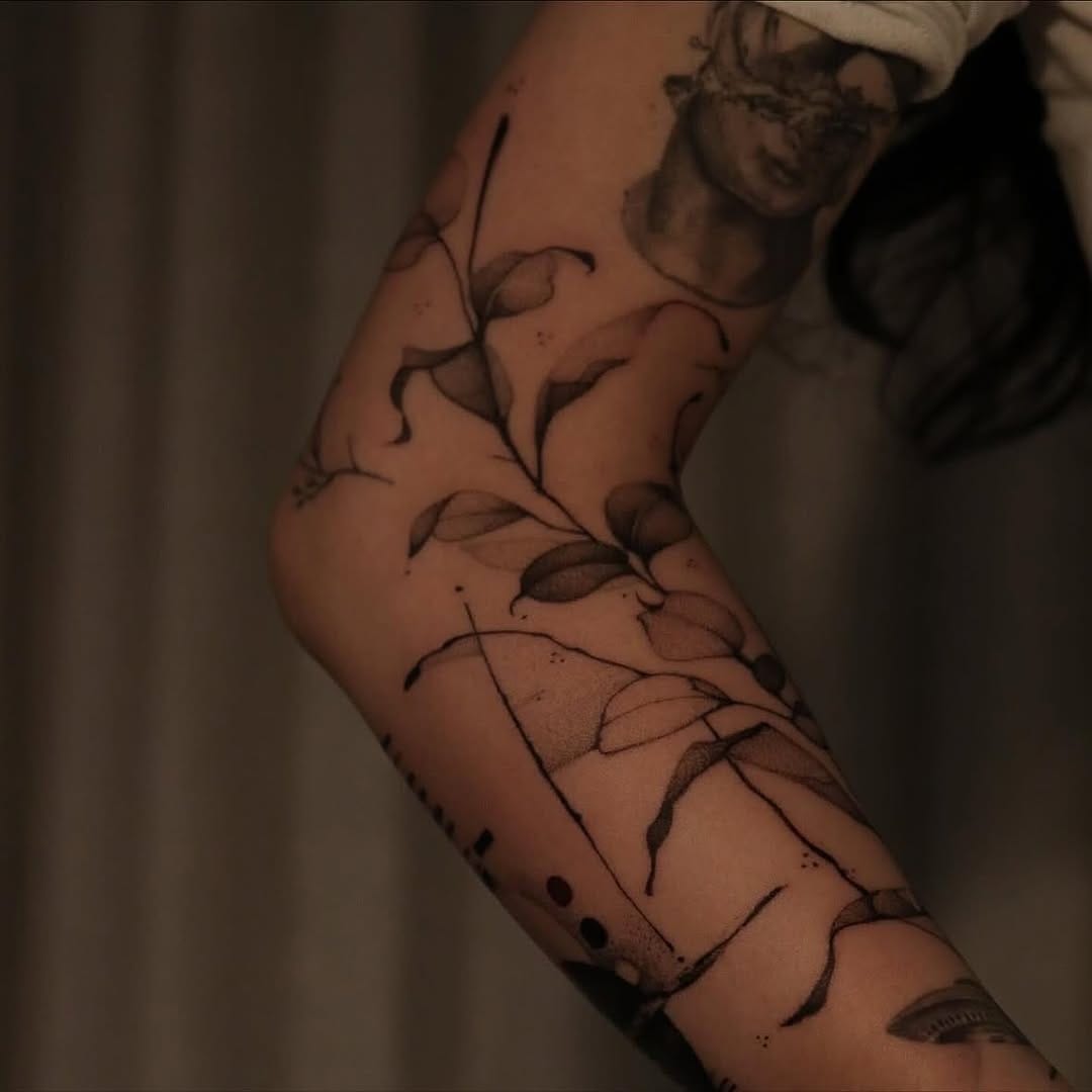 Post 7 by NBK Tattoo Collective - Düsseldorf on Instagram (carousel)